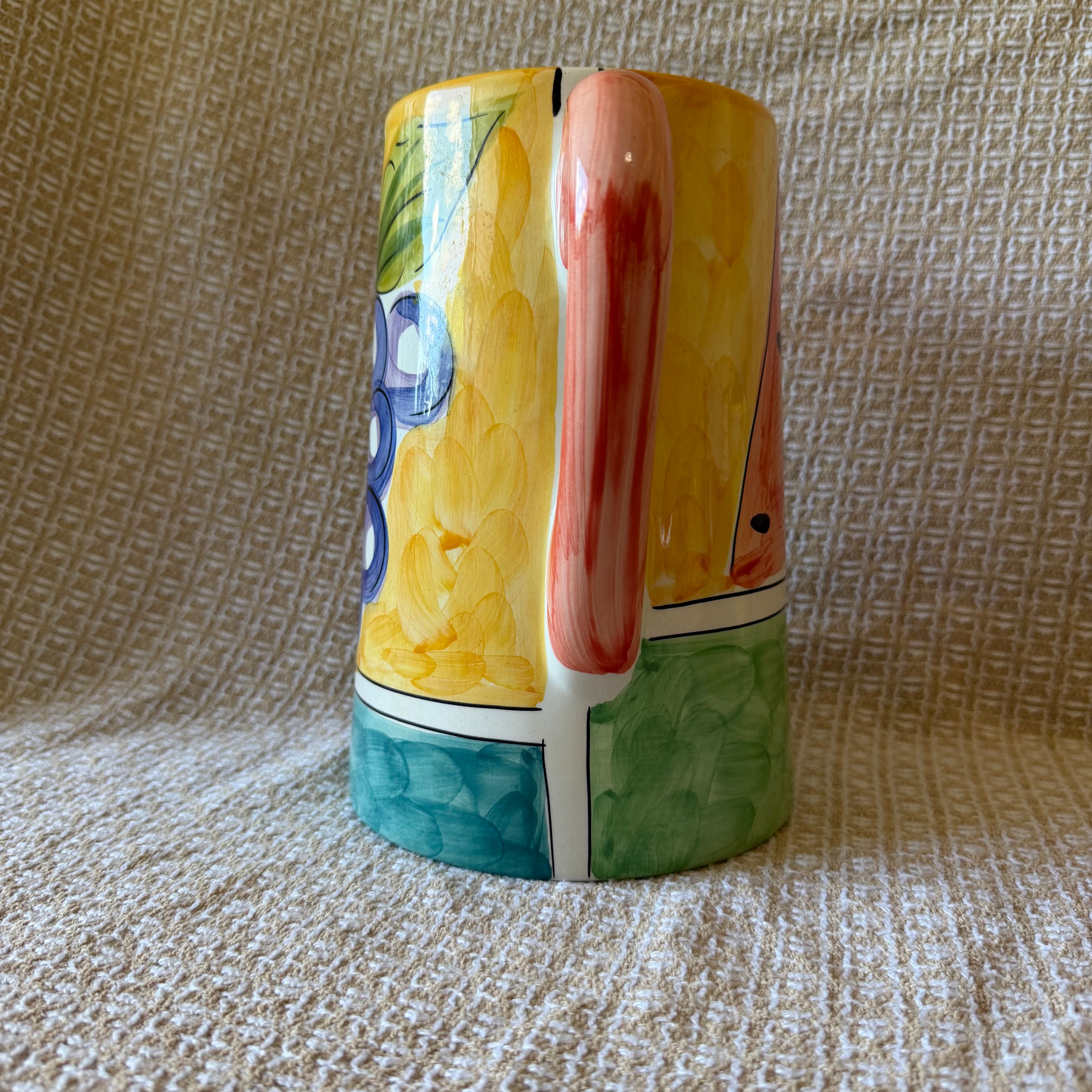 Fruit Pitcher Pot