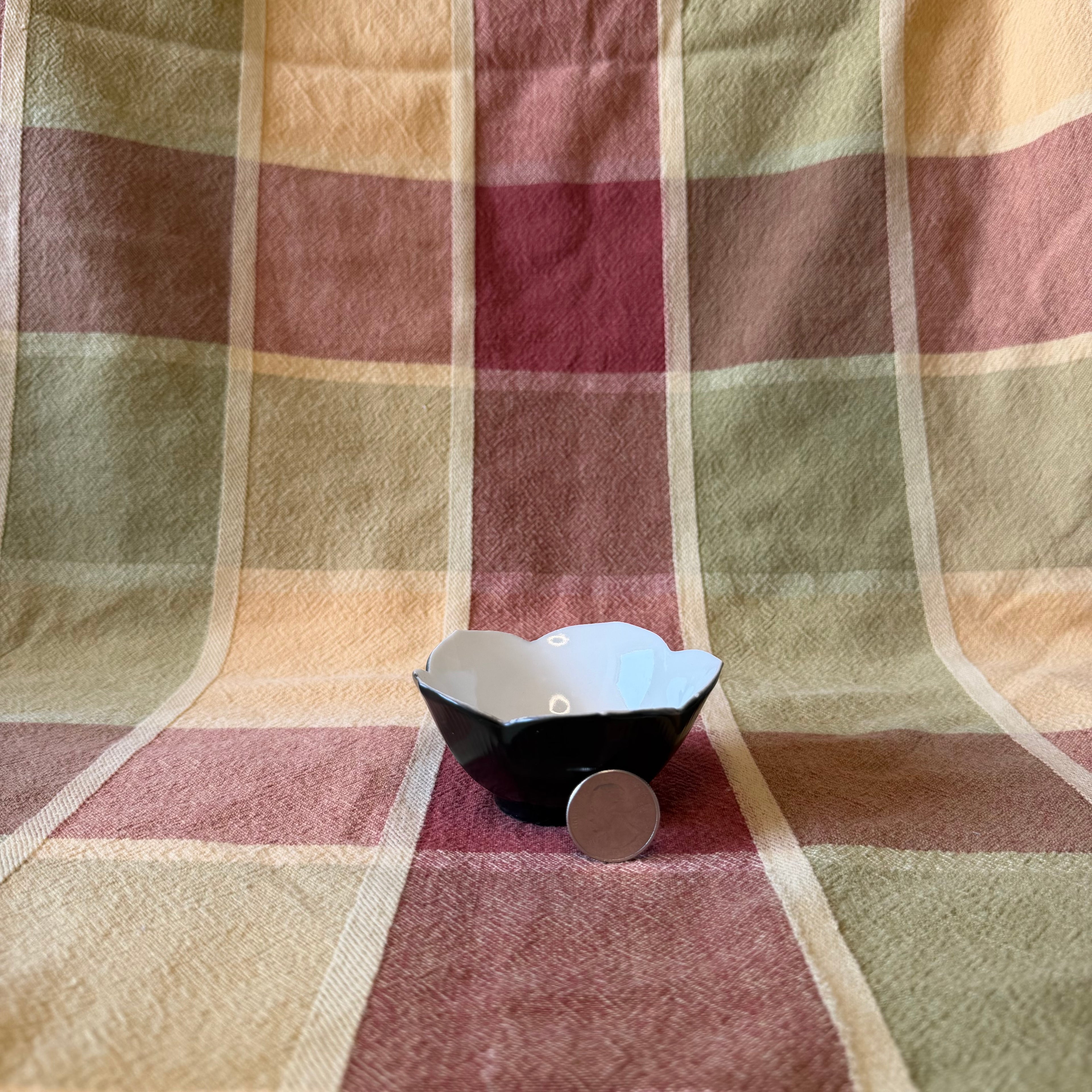 Small Delicate Petal Pot