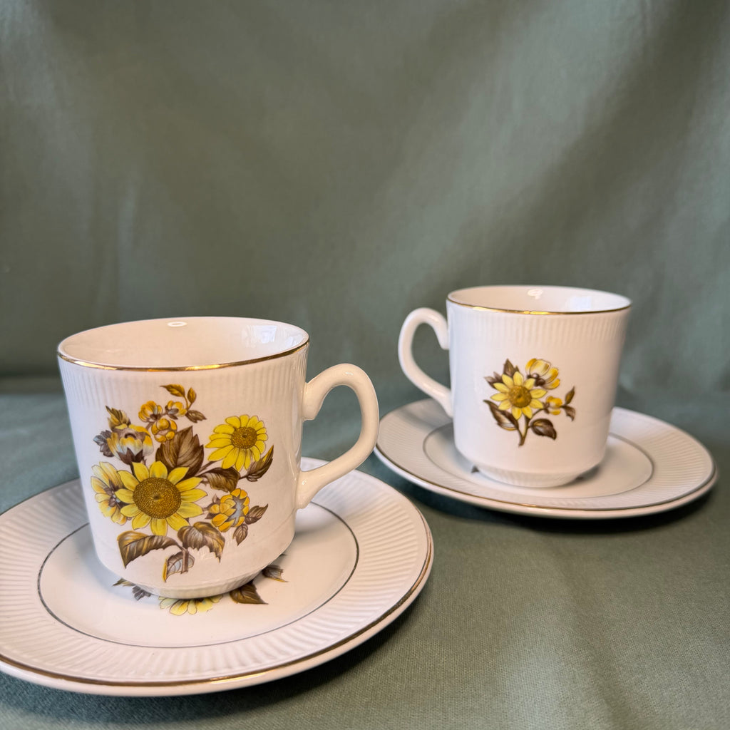 Sunflower Teacup Pot and Saucer Drip Tray