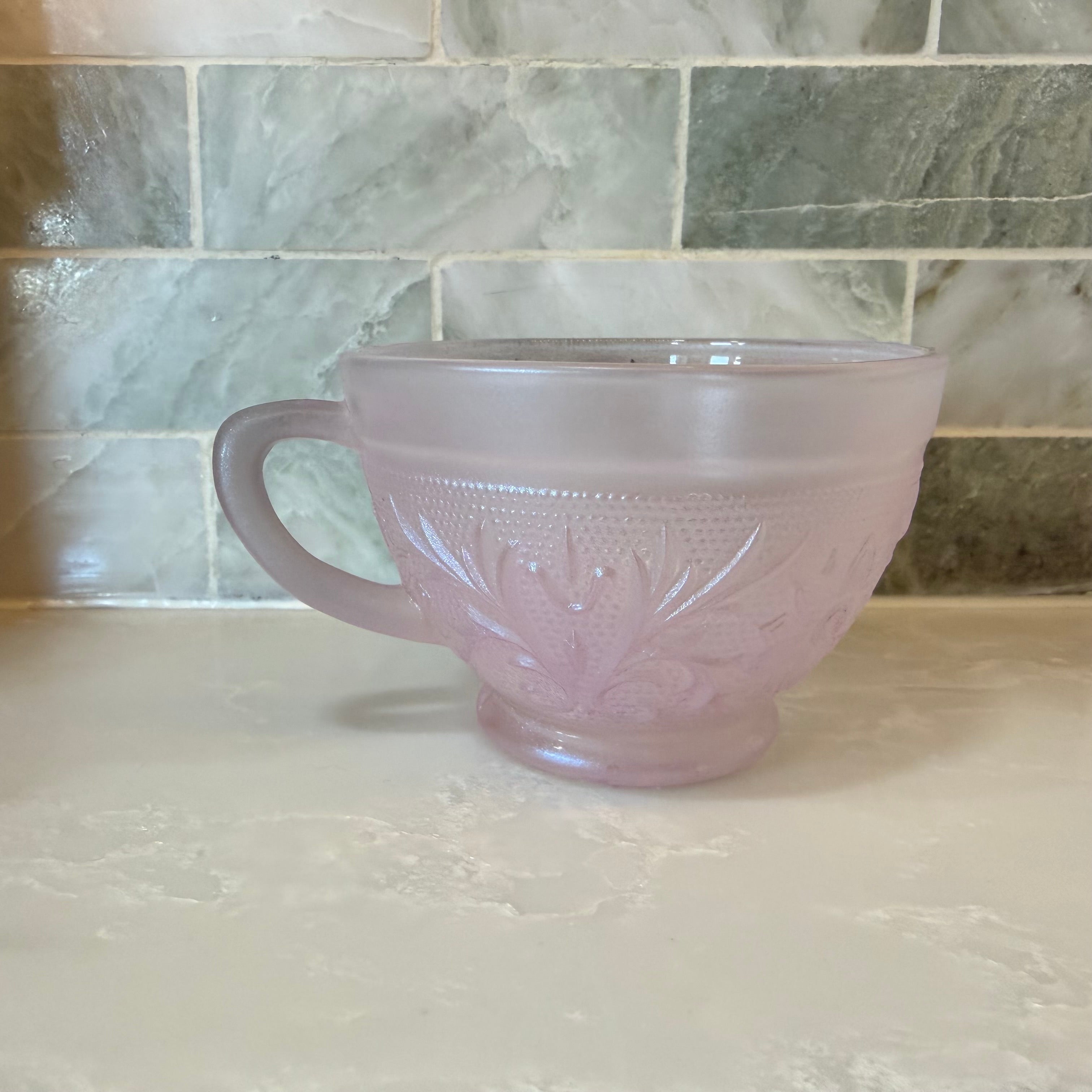 Frosted Pink Punch Cup Pot