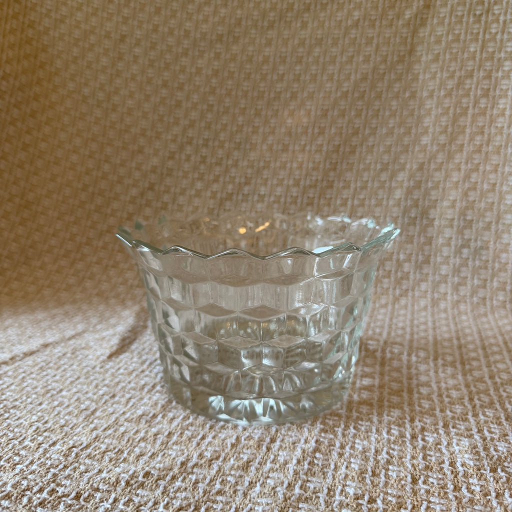 Fancy Glass Bowl Pot