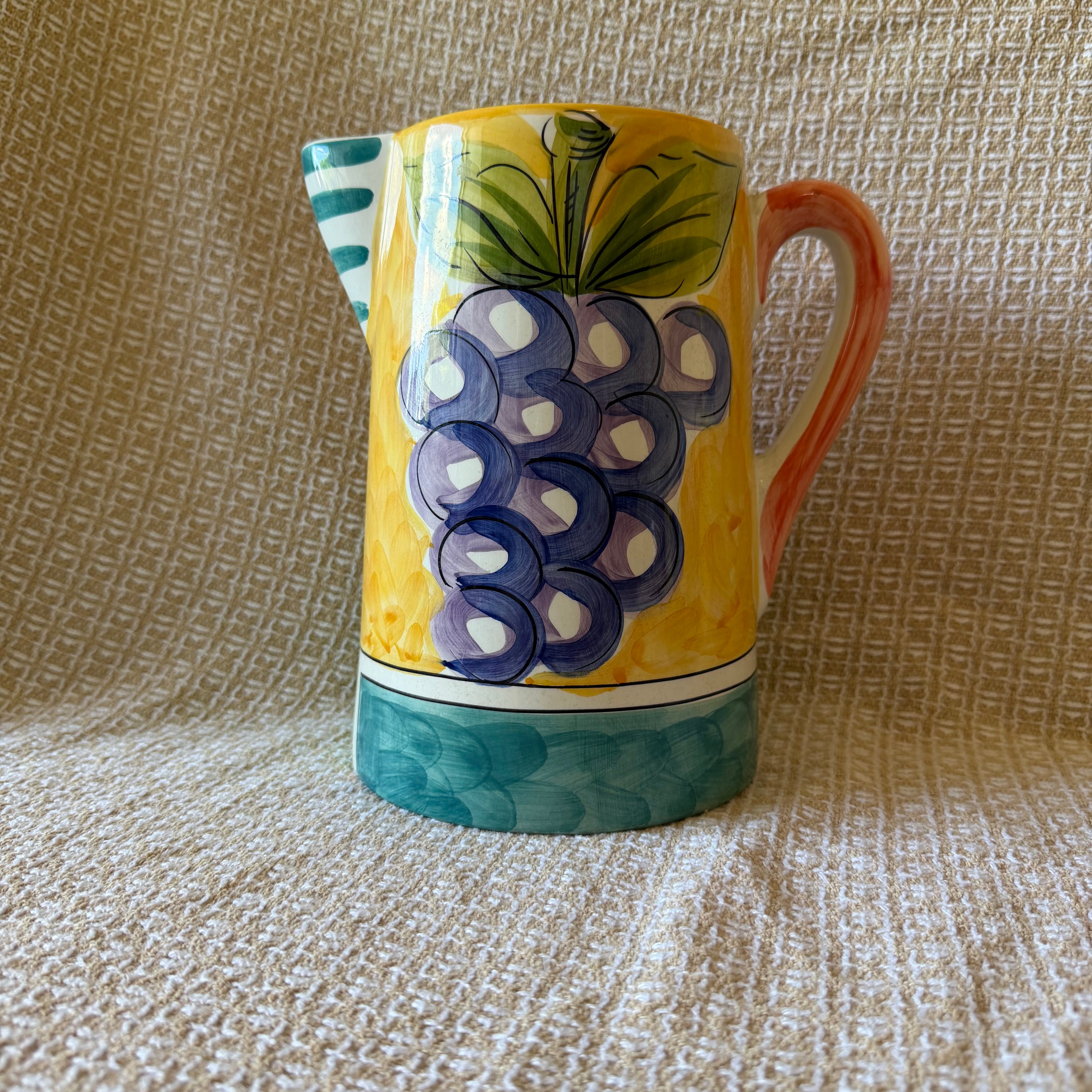 Fruit Pitcher Pot