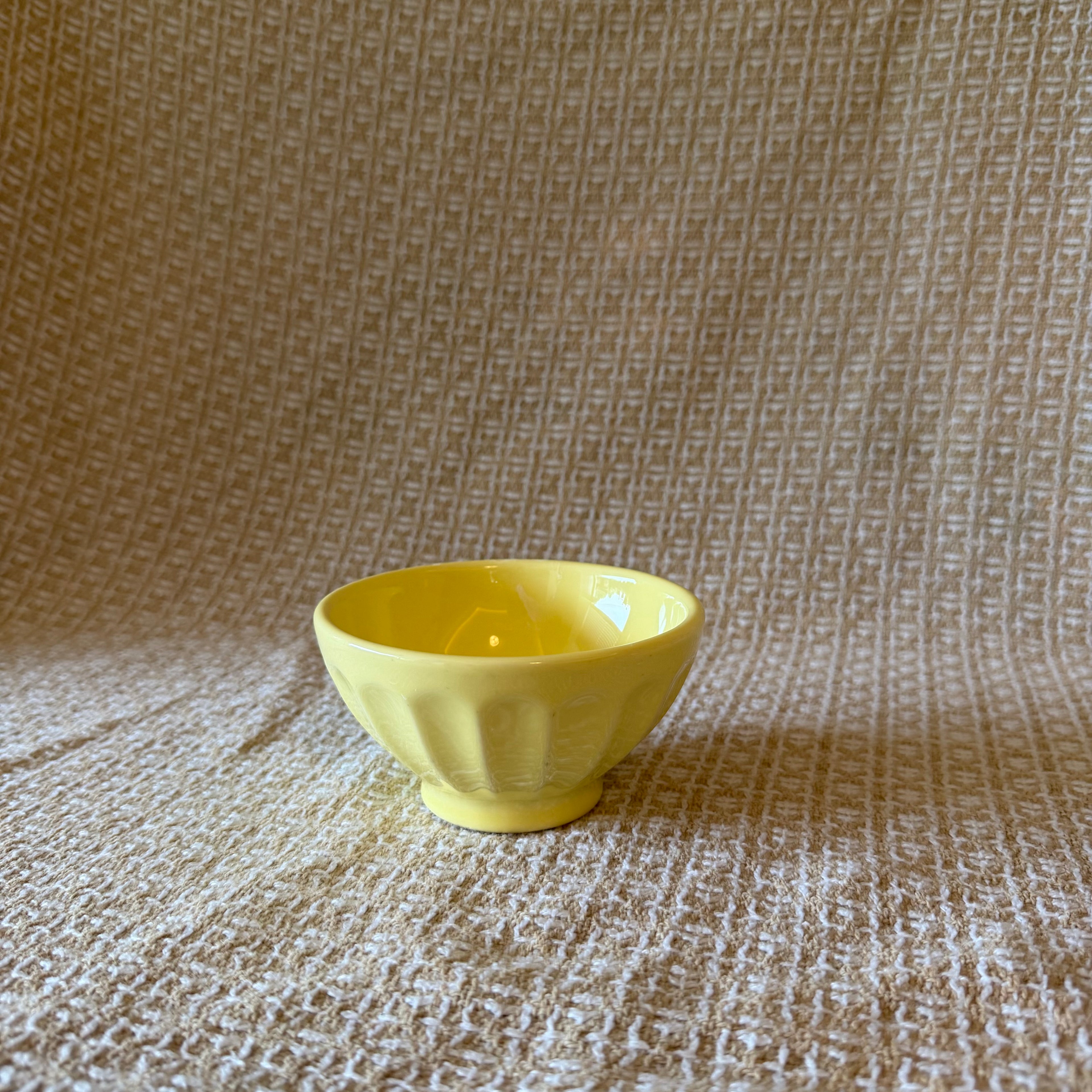 Small Yellow Bowl Pot