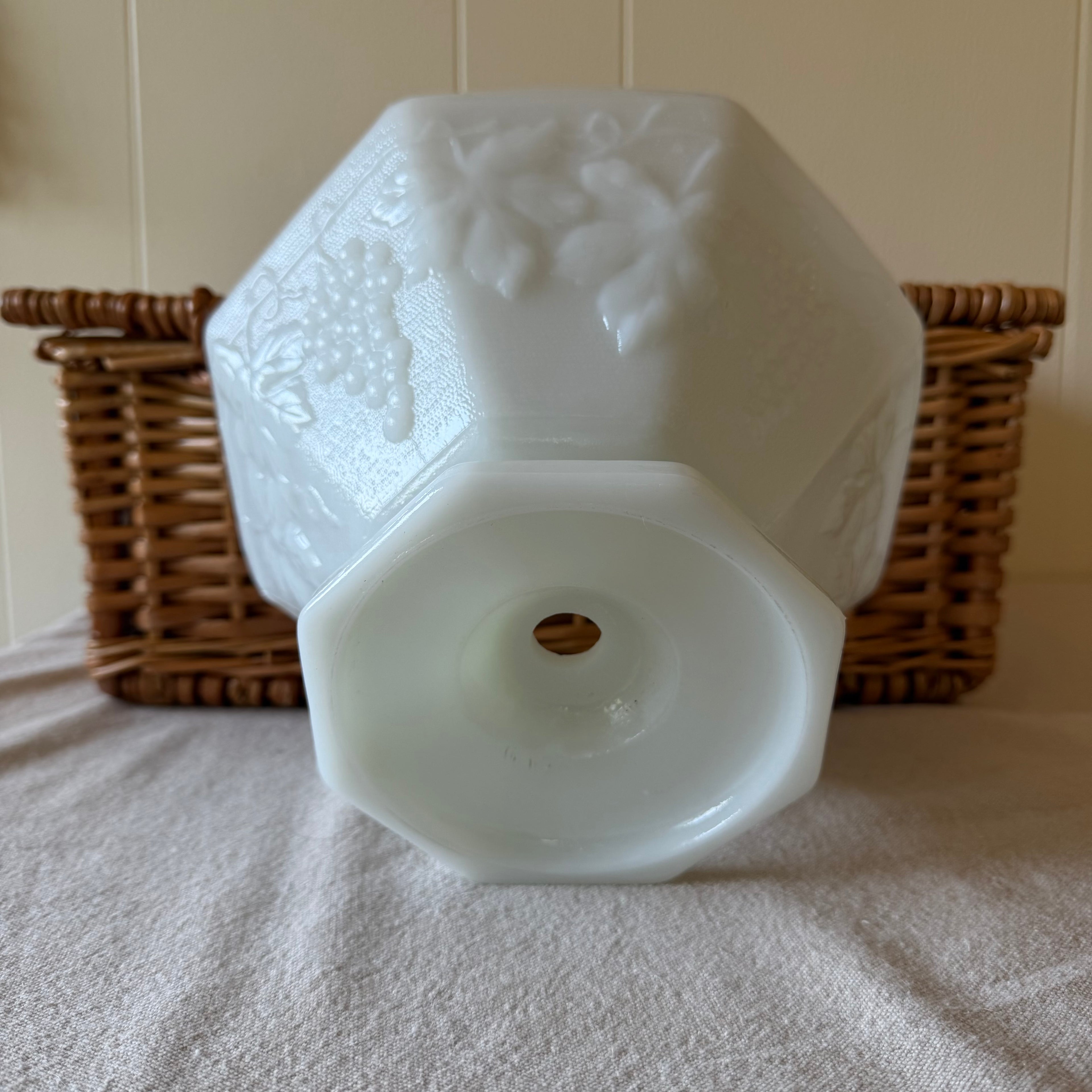 Elegant White Glass Bowl Pot