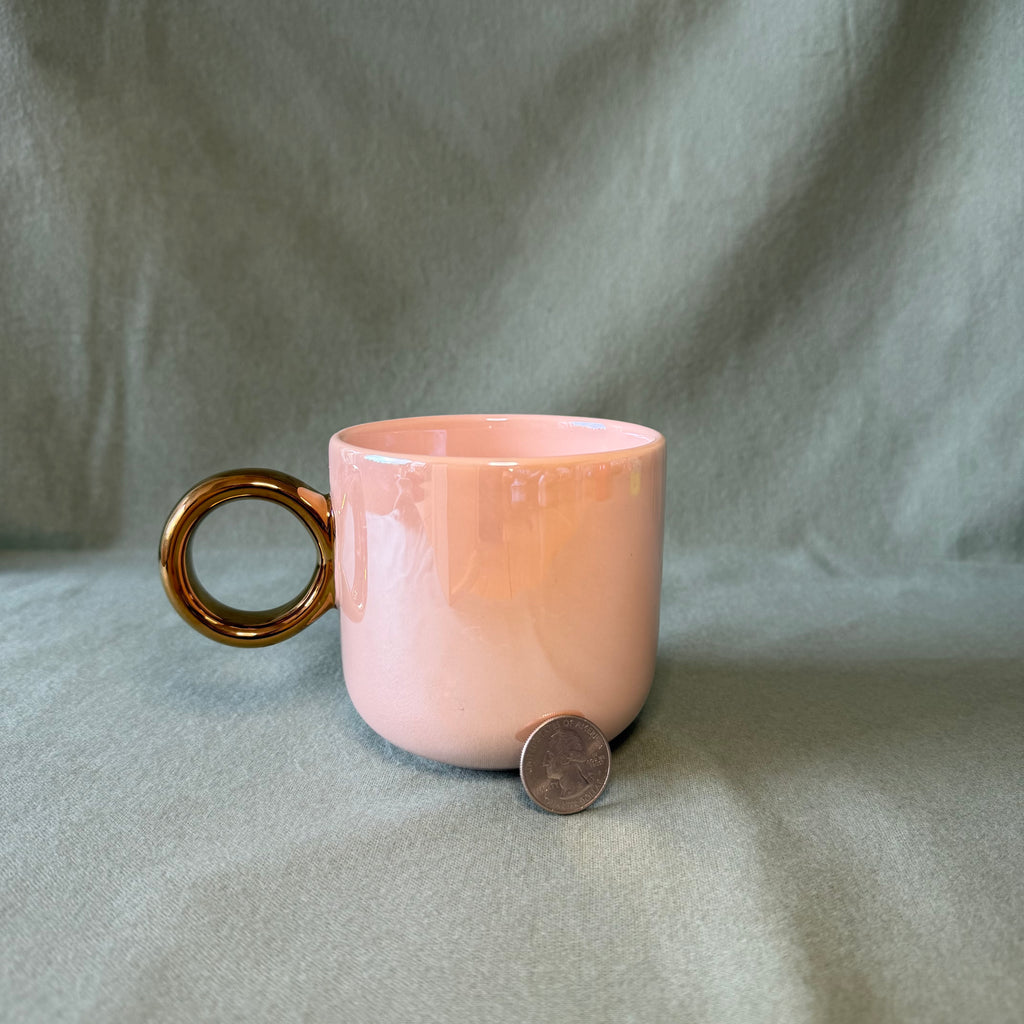 Pink and Gold Mug Pot