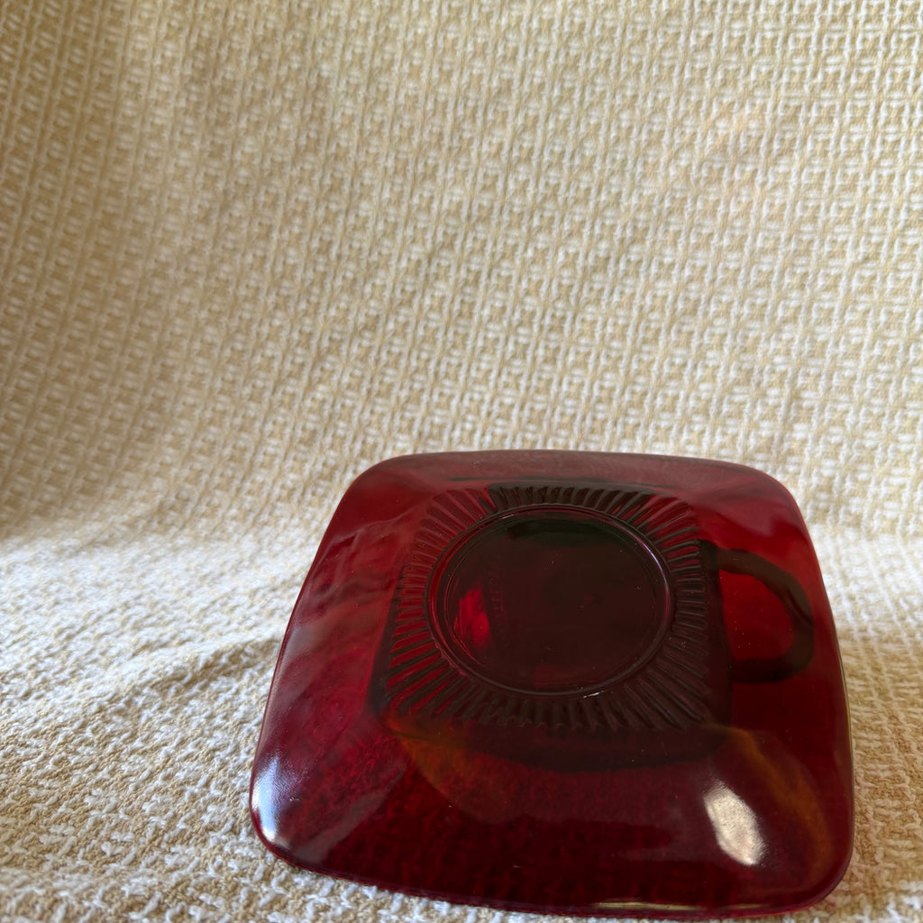 Red Glass Tea Cup Pot With Drip Tray