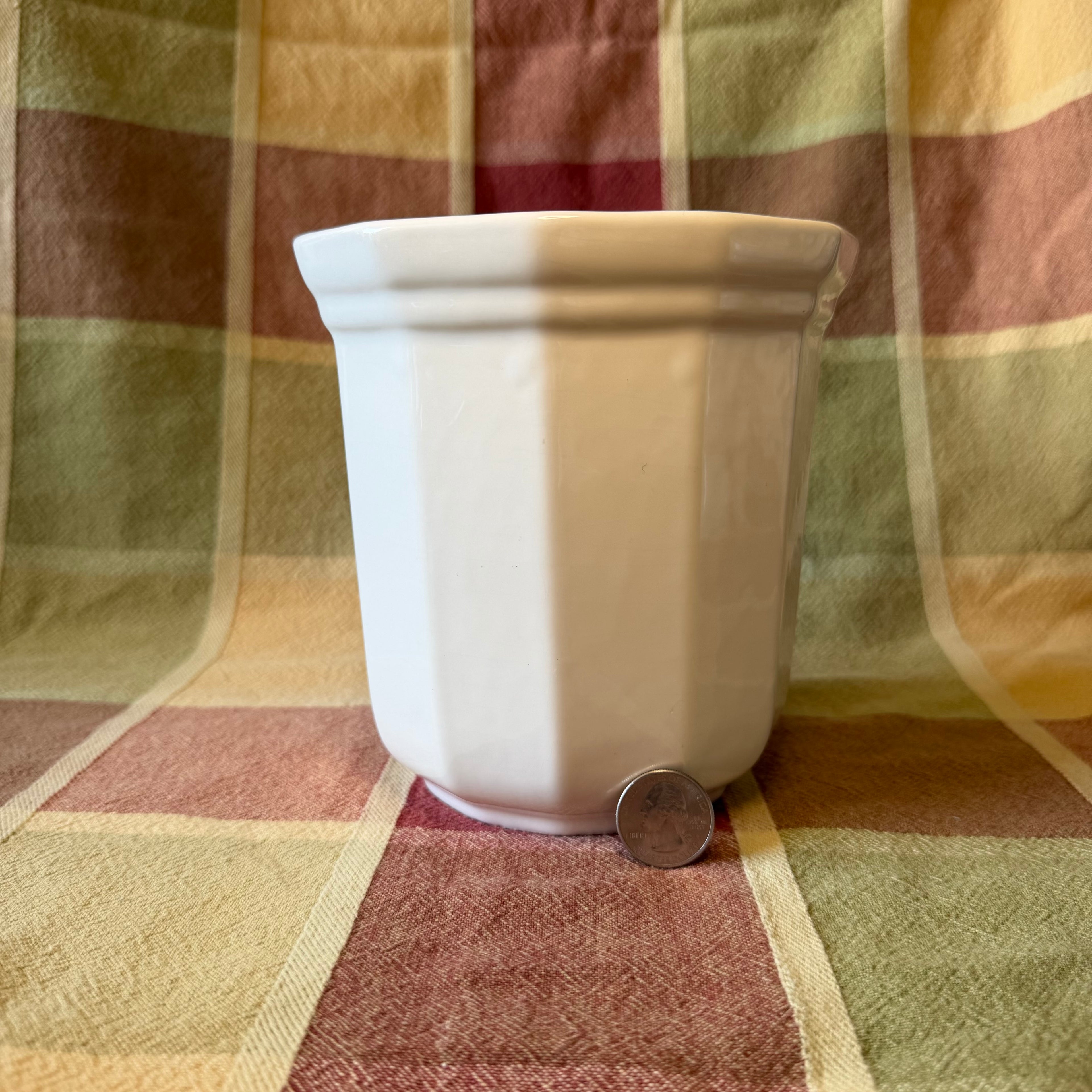 White Geometric Pot
