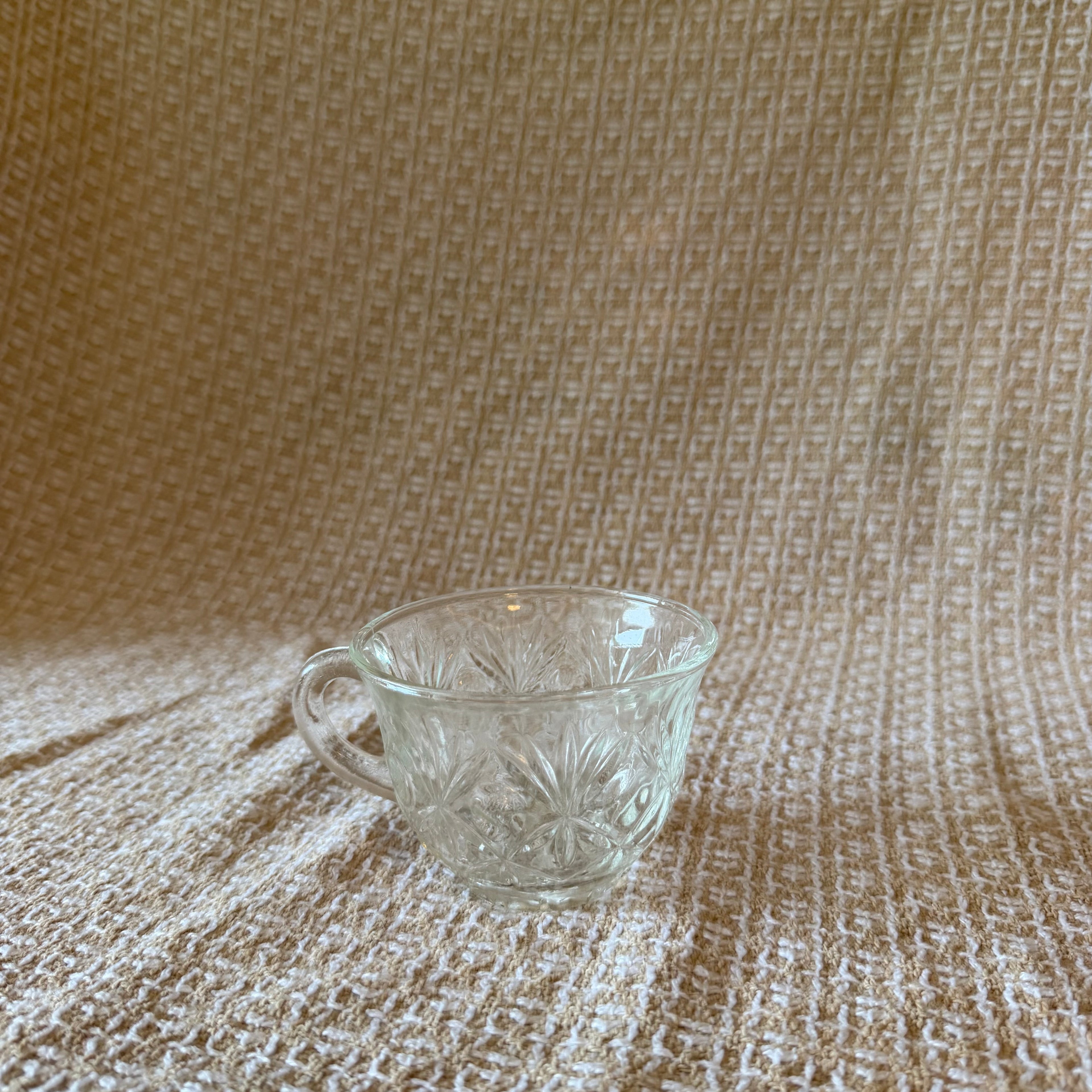 Glass Punch Cup Pot