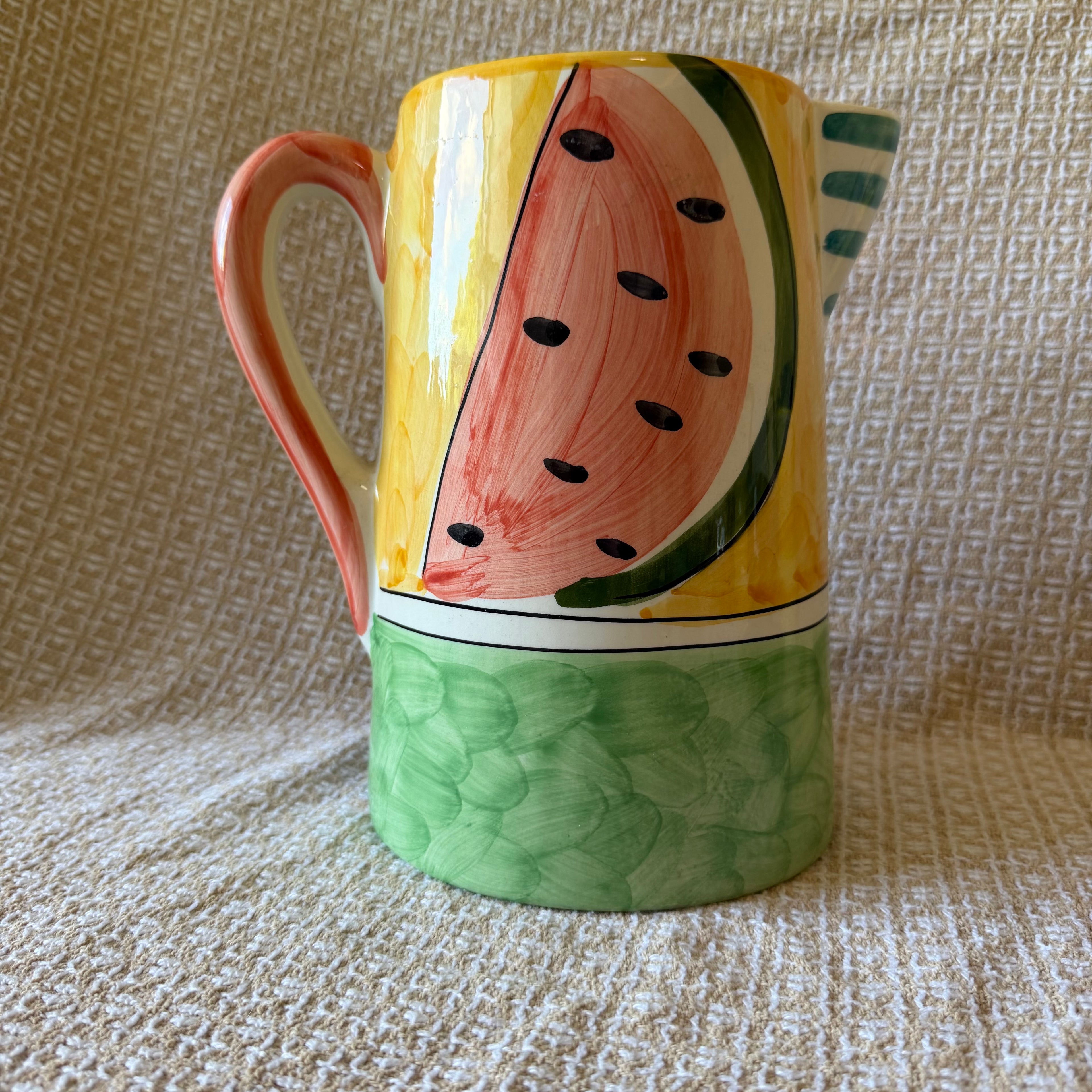 Fruit Pitcher Pot