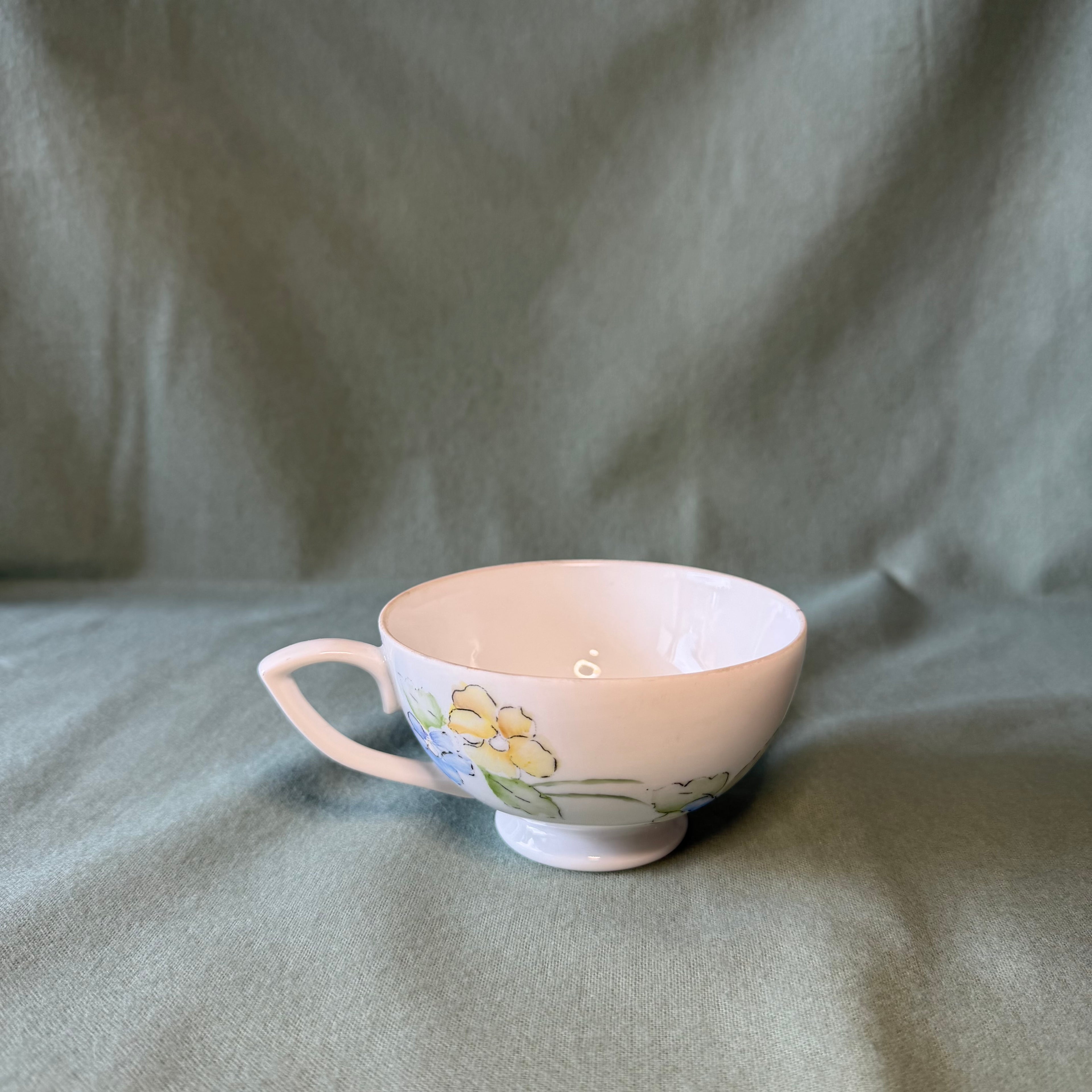 Yellow Floral Teacup Pot