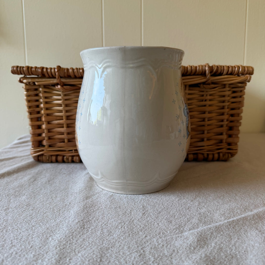 Medium Bear Pot