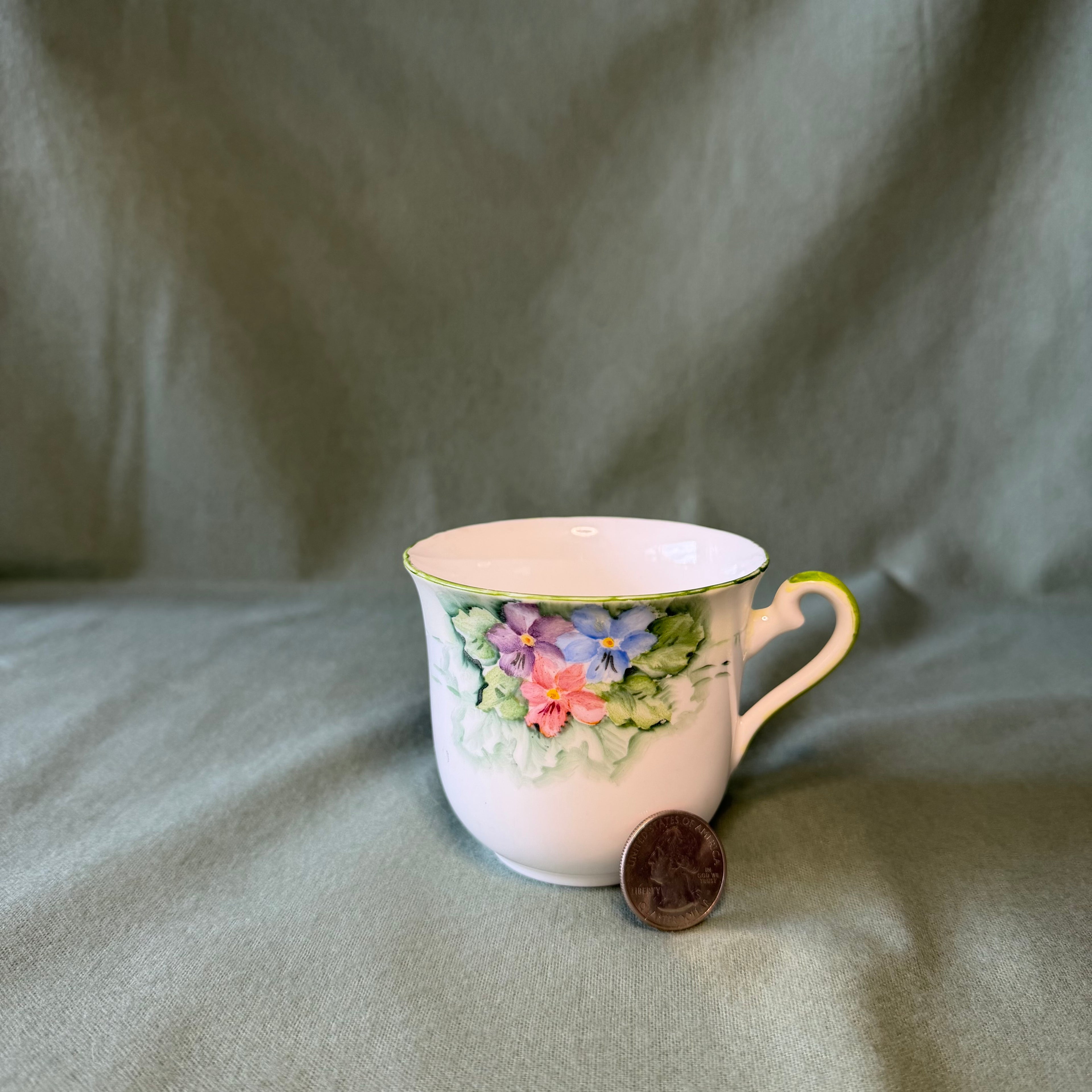Floral Teacup Pot