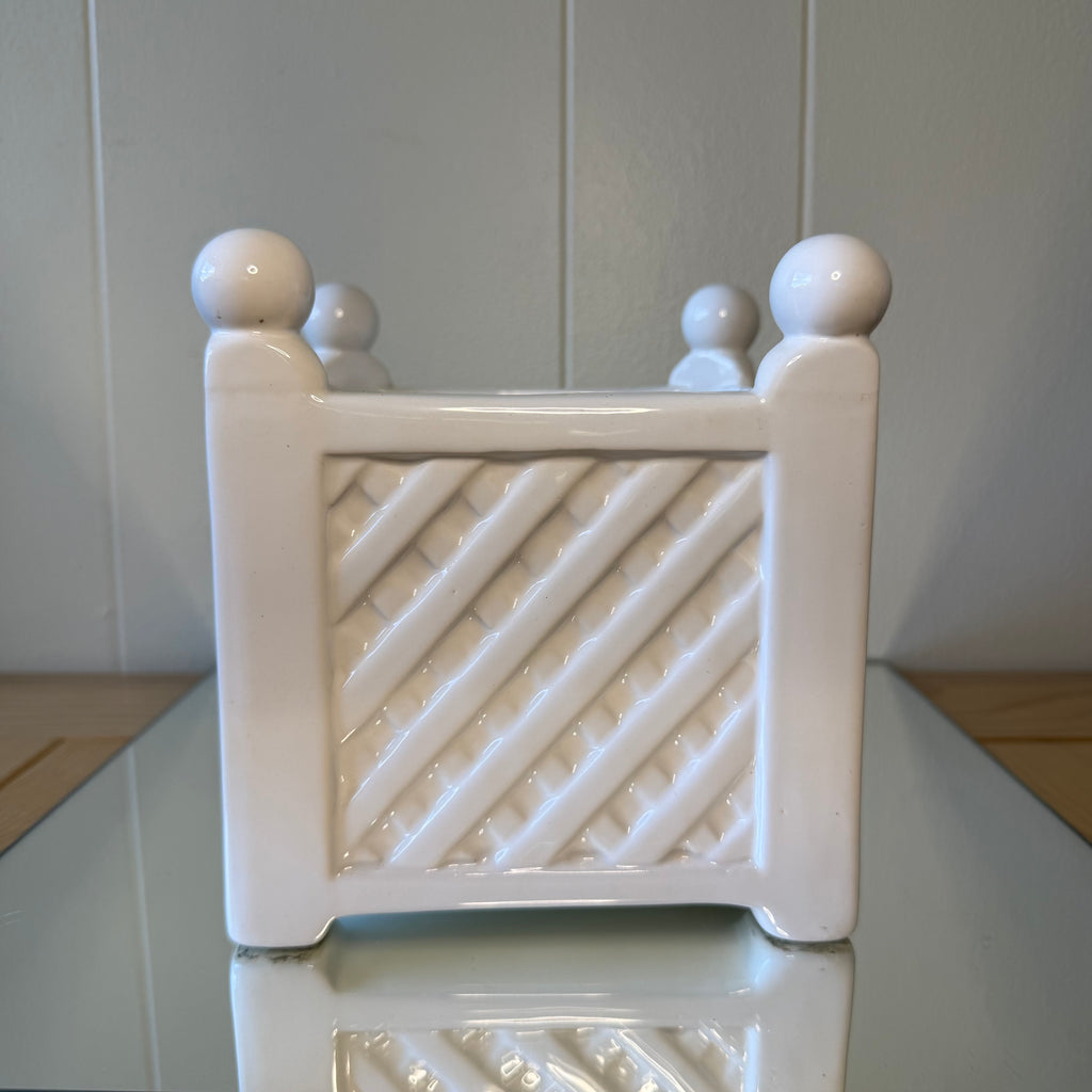 White Lattice Fence Pot